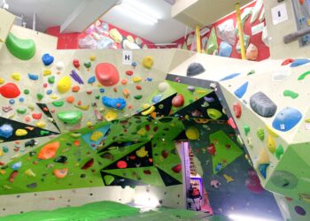 H・I 壁　ホールド替えしました★